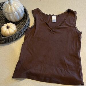 Brown tank with lace <3